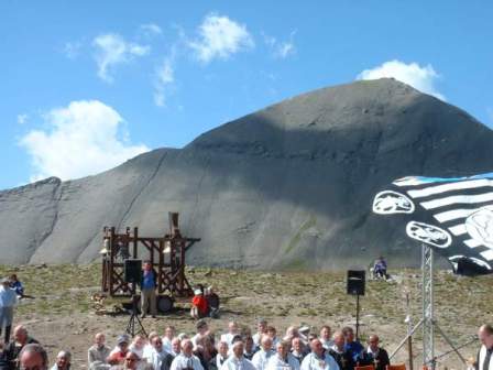 Le Col de la Bonette : messe d't en plein air