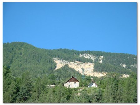 les environs de saint tienne de tine auron