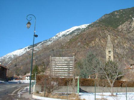 isola et son clocher