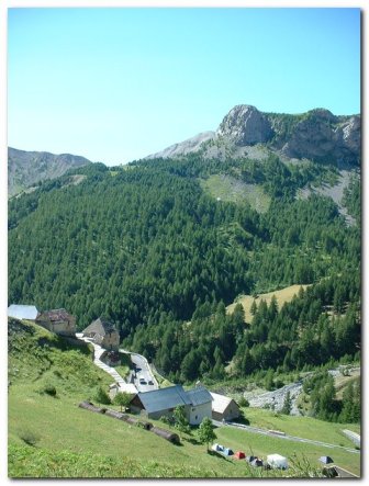 saint dalmas le selvage et ses hameaux : le Pra et Boussieyas.